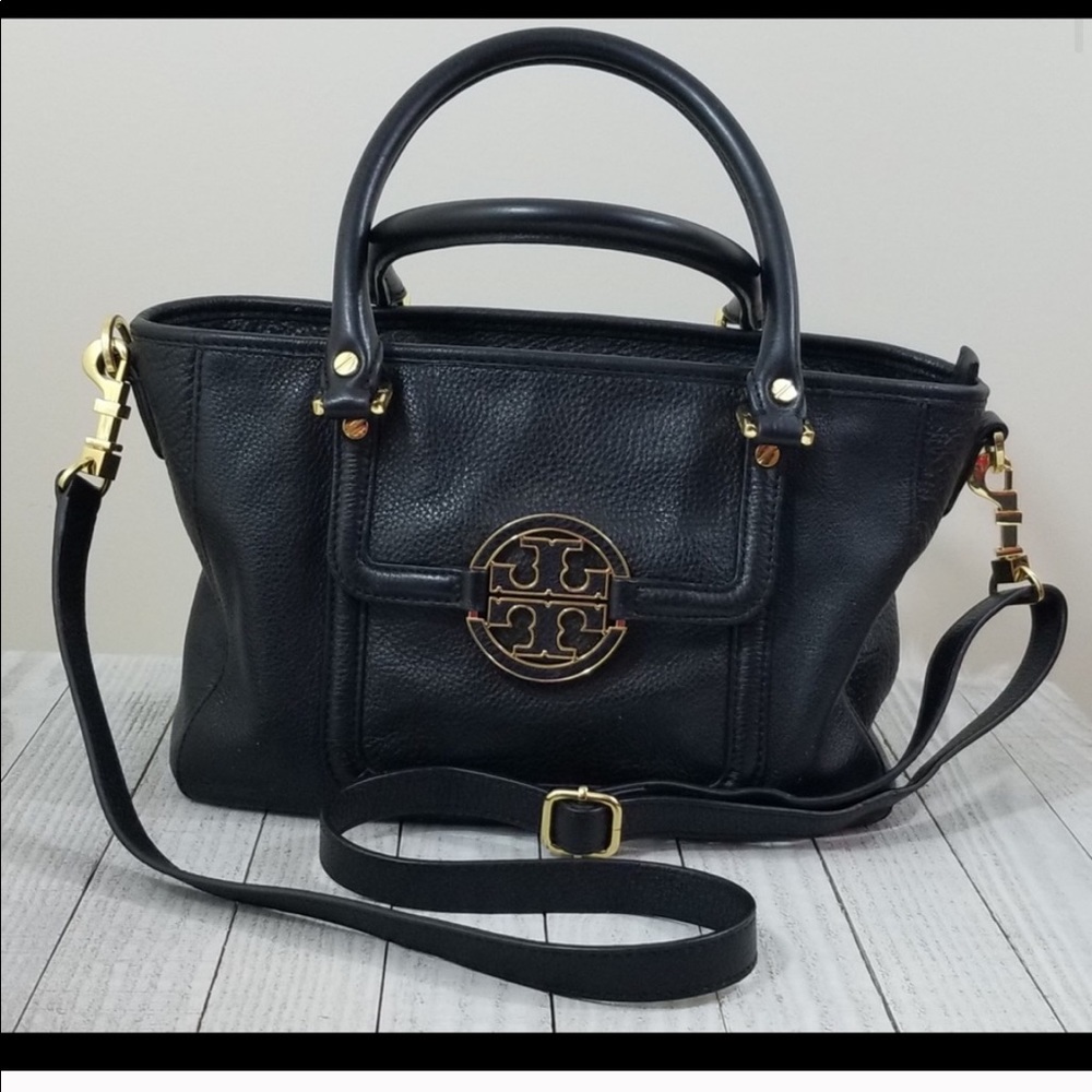 Tory Burch Black Leather Amanda Hobo Purse Handbag